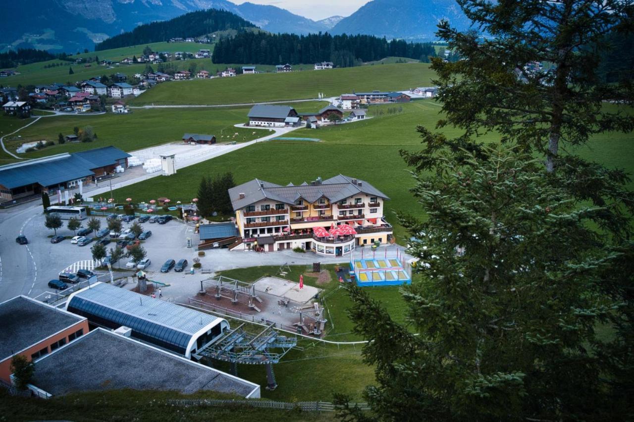 Gasthaus-Landhotel Traunstein Abtenau Exterior foto